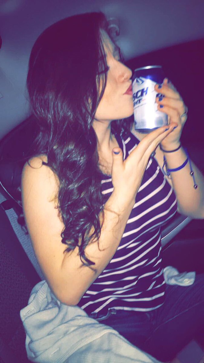 PeightonMclemo1's tweet photo. Two years ago this is all I cared about, and now it’s you. 😍 https://t.co/LByp4KDe51