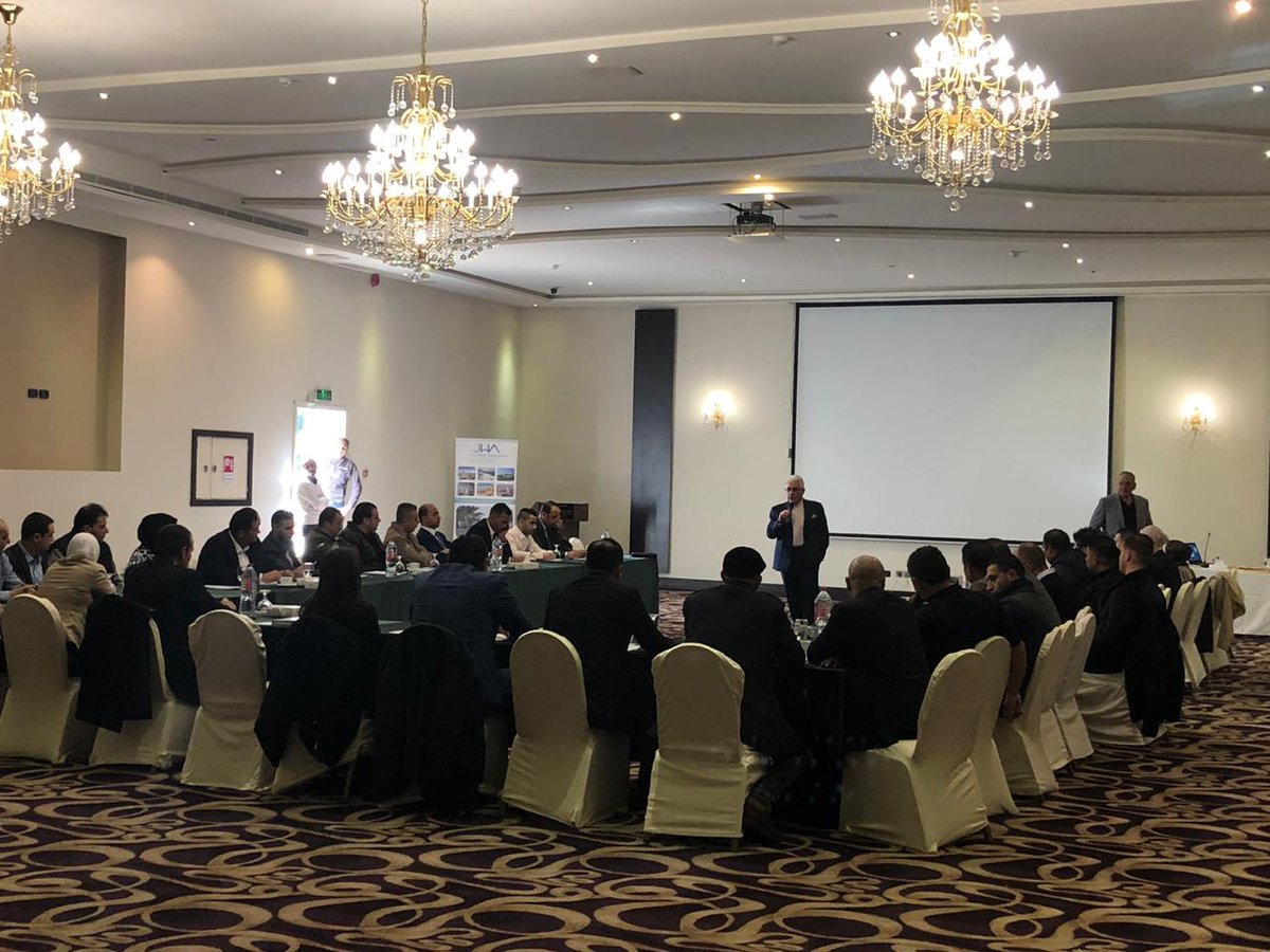 JoHotels's tweet photo. عقدت جمعية الفنادق الأردنية و بالتعاون مع شركة اليوسف للجودة الغذايئية ورشة توعوية لمدراء الطعام والشراب لفنادق ال5/4/3 نجوم حول أهمية ومميزات شهادة الهاسب حيث قام الدكتور نبيل صويص مدير الشركة بتقديم عرض مفصل عن الهاسب وأهميته وعن صحة وسلامة الغذاء وضمان الحصول على بيئة صحية. https://t.co/IKgnaSFjxJ