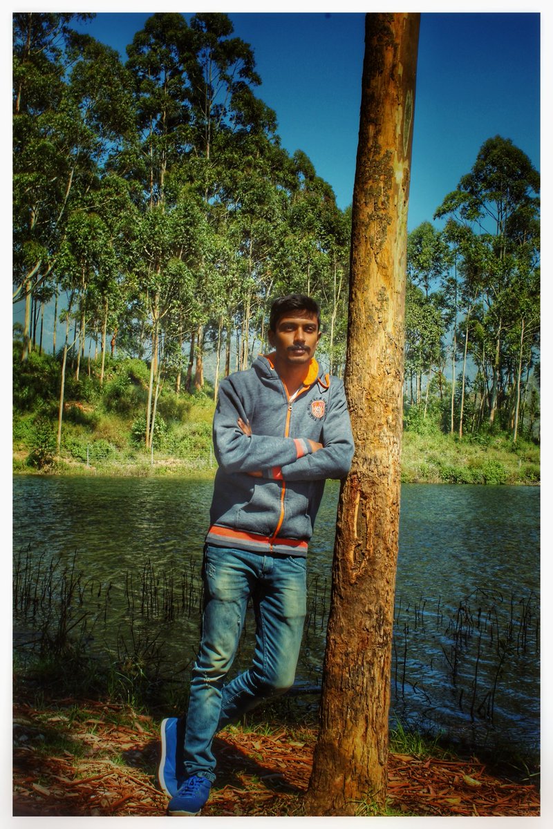 SelvaKu41201319's tweet photo. #_Long_ride 
#_Selva_5859 
#_flowerstagram 
#_munnar_topstation https://t.co/8t03gPnSOb