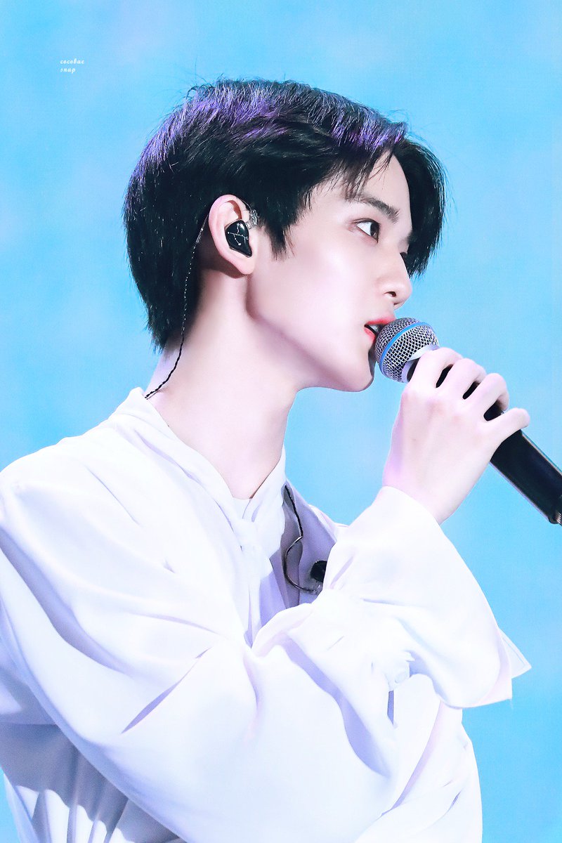 190124 Therefore 배진영 #배진영
넌 나만의 영원 우리 사랑은 Ocean
cfile22.uf.tistory.com/image/99D1F143…
cfile29.uf.tistory.com/image/9926B743…
cfile5.uf.tistory.com/image/99FE3B43…
cfile28.uf.tistory.com/image/9902E943…