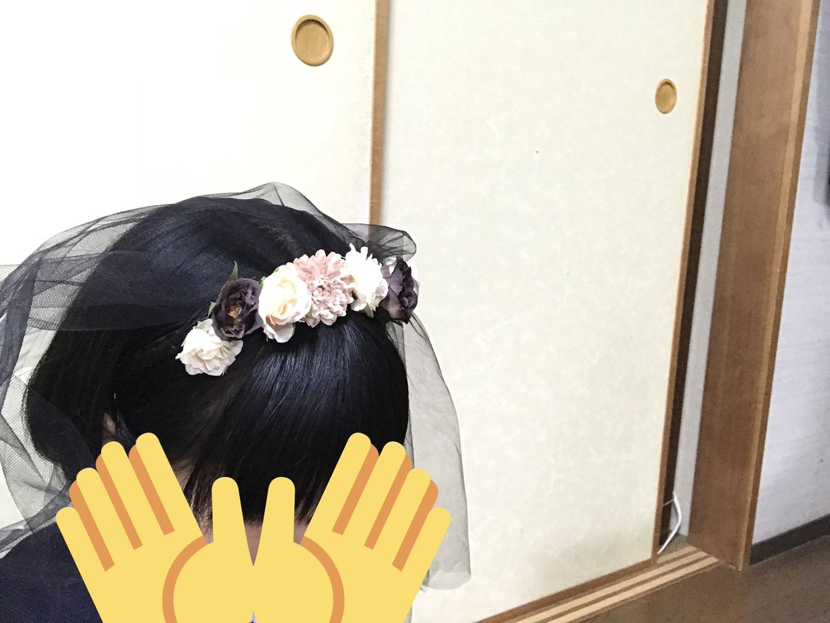 _marumaru_d's tweet photo. 花嫁のやつやっぱり欲しくなったから手作りしたーーーーー！！！
おとももちと今度インする時してく🐝 https://t.co/Mo3sKHgUtj