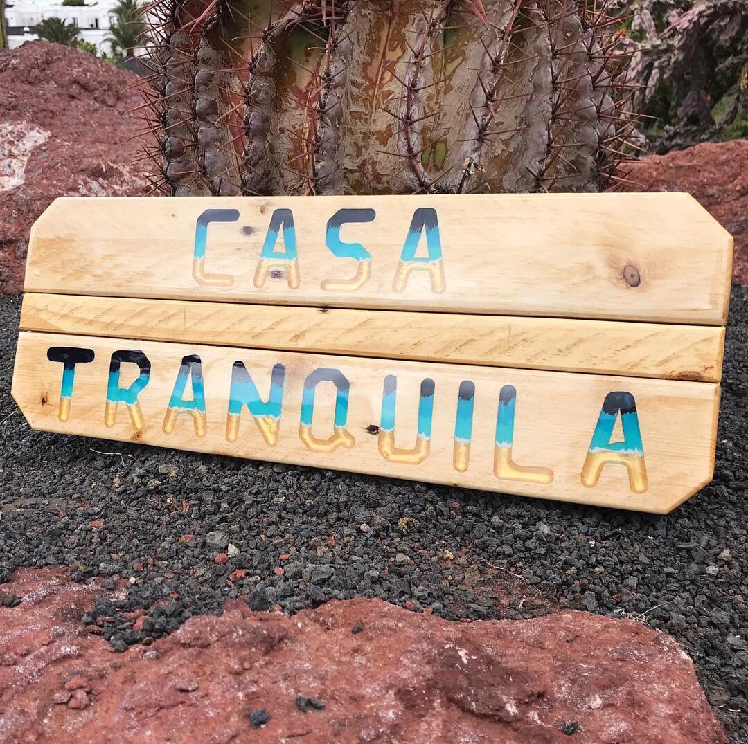 casadecolor's tweet image. New villa sign collected today 🏝 we are looking forward to seeing this one when it’s fitted 👍 #Lanzarote #playablanca #handmadesign