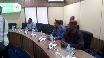 View image on Twitter