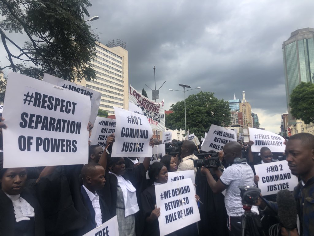 advocatemahere's tweet photo. So proud of my professional colleagues today.

Restore the rule of law and constitutional democracy. The army must go back to the barracks. https://t.co/tzU1K2cIrB