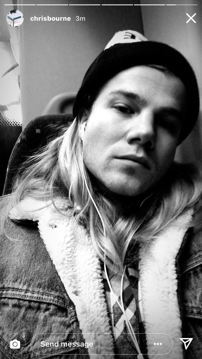 Chrisbournepro2's tweet photo. Daily dosage 📸 🖤🎶🎸🌈✨🦄 #lifelover #chrisbourne https://t.co/DM4yANAqrr