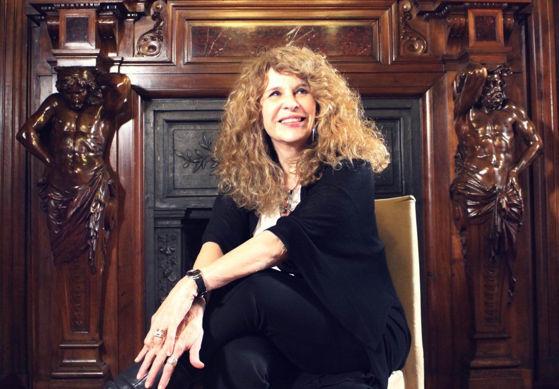 La darrera obra de l'escriptora <a href="/GiocondaBelliP/">Gioconda Belli</a> és 'Las fiebres de la memoria', on indaga en una història familiar que vincula la cort francesa del XIX amb la seva Nicaragua natal. T'ho expliquem aquí > buff.ly/2RSYqjb