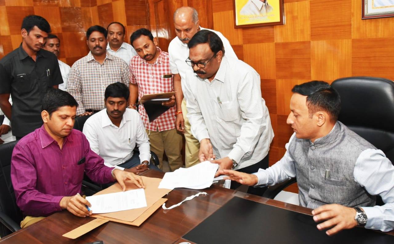 New collector takes charge in Visakhapatnam