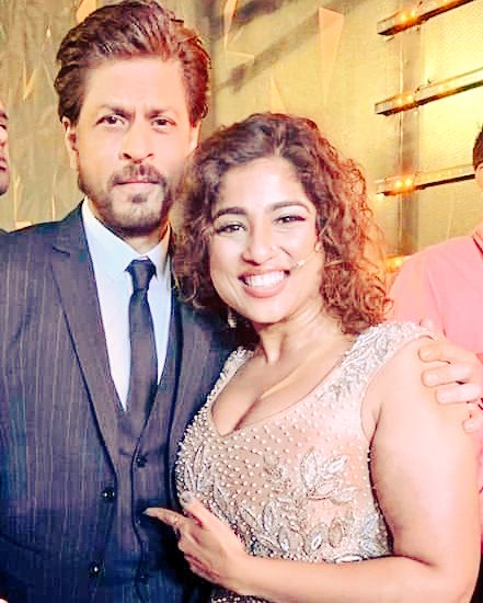 Beautiful #RJMalishka clicked with King Khan during #Umang2019 #MumbaiPolice #SpecialShow
#shahrukhkhan