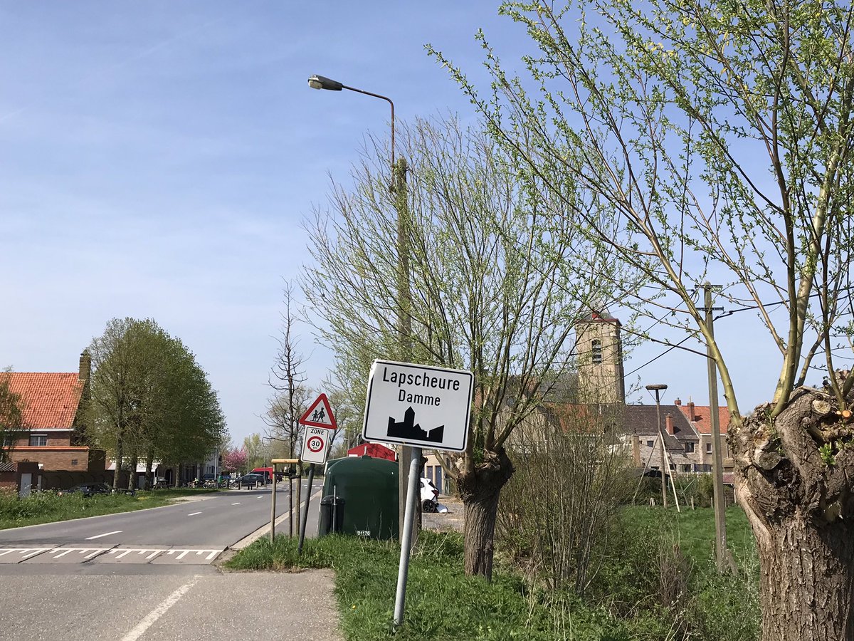 hon_joke's tweet photo. Goedemorgen wens jullie allen een mooie dag toe!
Foto’s van 2018 tijdens het #fietsen #Lapscheure #Middelburg #WestVlaanderen #België https://t.co/Y4Eu7F77at