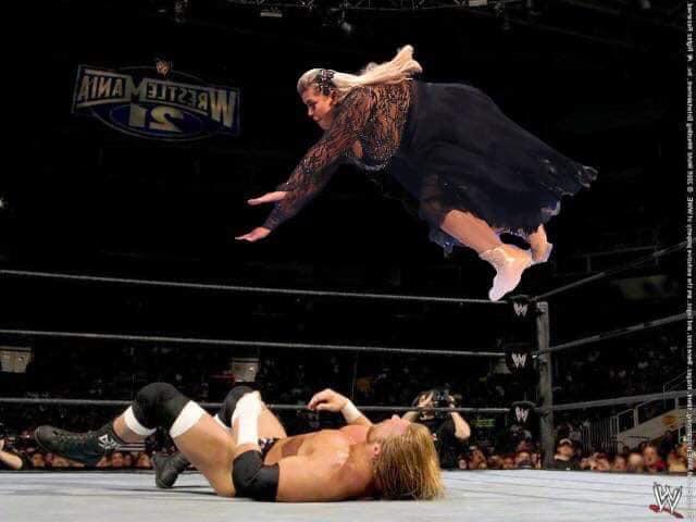 🤣 Who made these?!