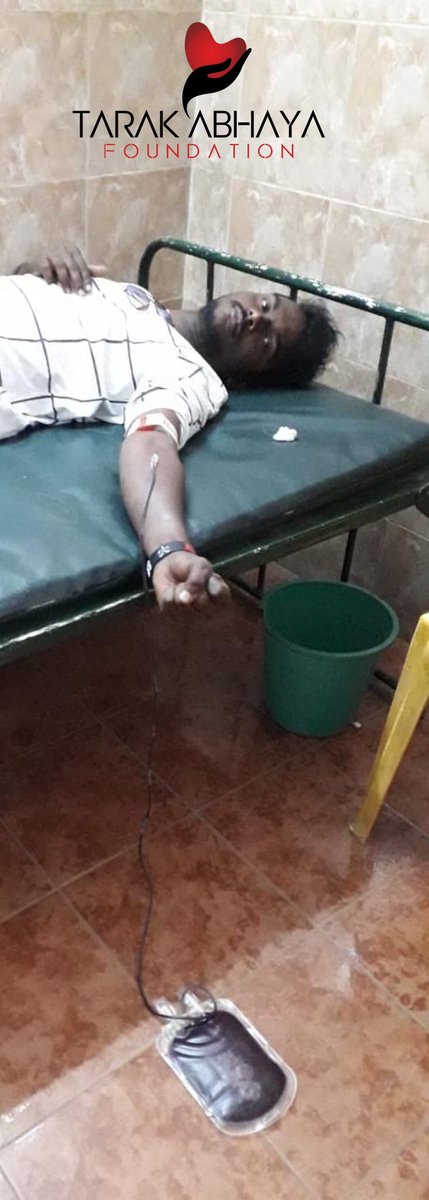 TarakAbhaya's tweet photo. Our #Team_member Lokesh donated #blood to an #emergency 🚨 case in #Kadapa today
@TarakAbhaya
#WeCareWeLoveWeRespect 💖 https://t.co/umlKBex7Jt