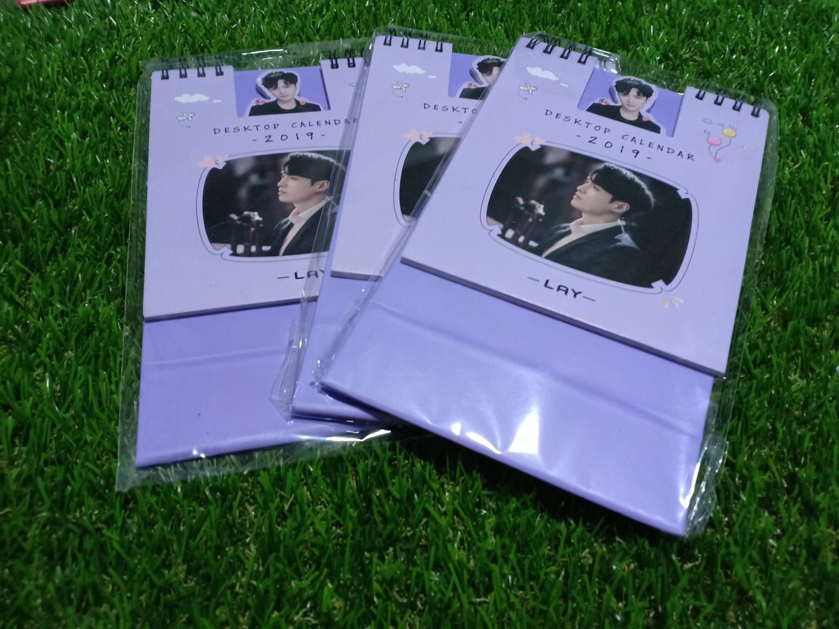 pleple_007's tweet photo. พร้อมส่ง!!  ปฏิทิน EXO #อี้ชิง 80 บ รายละเอียดในลิงค์ค่ะ

#ตลาดนัดอซอ #ตลาดนัดexo #ขายของสะสมexo  #yixing #krislay  #lulay https://t.co/JiI8sAAxSV https://t.co/1dzrb6p0LJ