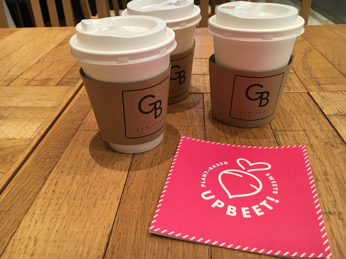 advancer_'s tweet photo. ヴィーガン、グルテンフリーのスイーツ店UPBEET!Tokyoの設立者、神宮司希望さんにインタビューをしてきました！笑顔が素敵なとても優しい方でした😊
インタビュー記事は #ブログ で2月中旬ごろ公開予定です。お楽しみに🙌 

なほ https://t.co/4eUVNnZyr1