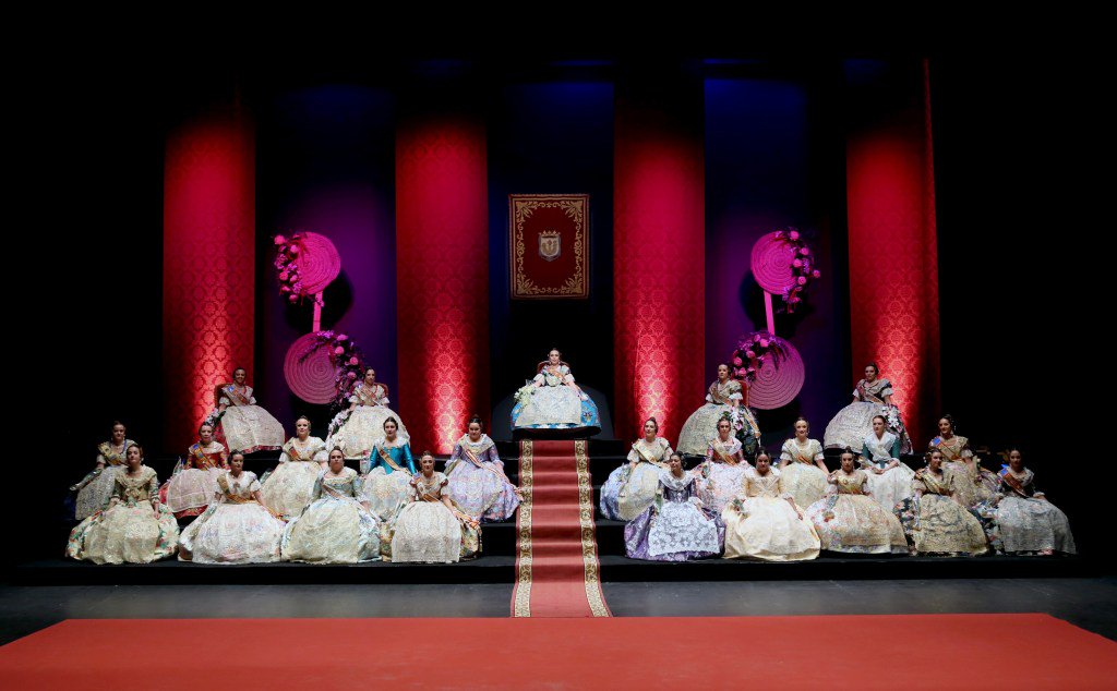 Exaltació Fallera Major Xàtiva Laura Martí i Sanz fallesxativa.es/2019/01/29/exa…