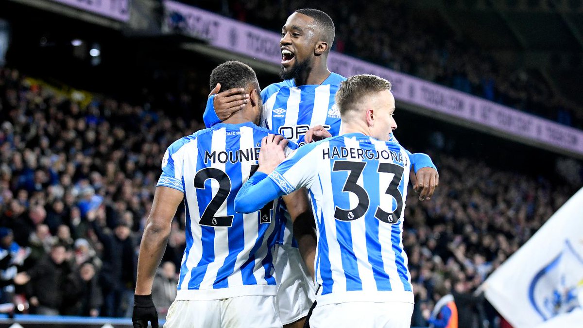 FantasymanDFS's tweet photo. Doporučené picky pro fantasy Premier League, 24. kolo 

https://t.co/EIFqlFsN9f https://t.co/eREllRsajf