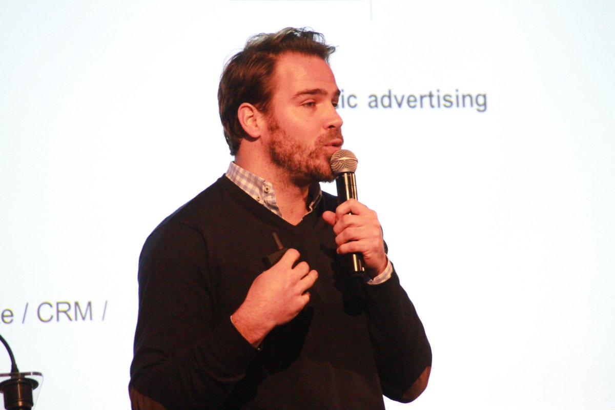 JDNEvents's tweet photo. “Les publicités dynamiques sont basées sur du #MachineLearning afin d’améliorer les #performances de la campagne dans le temps” Guillaume Cavaroc @Facebook #dynamicAds #facebook #JDNstore https://t.co/KINOiH8nw4