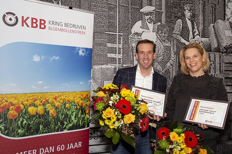 Van der Hulst Bouwbedrijf uit Lisse winnaar KBB Award 2019 - mailchi.mp/8d10c6e771cc/m…
