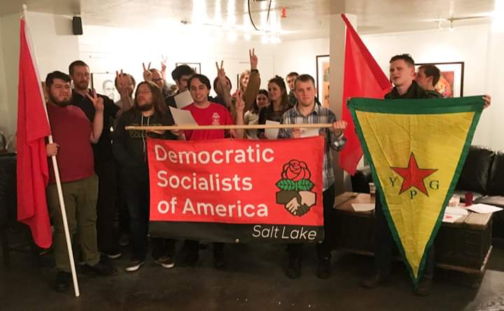 AnselmSchindler's tweet image. #RiseUp4Rojava
Solidarity from Czech Republic, Indonesia, US and Ukraine.
The Global Days of Action continue.
#StopTurkeyDefendRojava #fight4rojava #DefendRojava