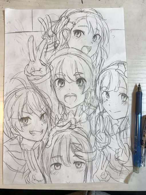 コミケの同人誌の内容、ずっと迷ってたけど「海防艦の日常漫画」に決めたぁーー!!!

Twitter始めて半年、誰にも見せずに描いてきてた自分がまさかコミケに挑戦するとは思わなかったなぁ。

これもいつも優しい感想をくれる皆様のおかげです。本当にありがとう!!
さて、楽しんで描いてくぞー!!! 