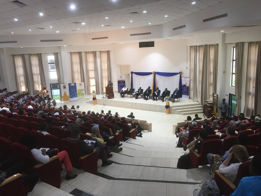 amrsug's tweet photo. Day 2. #PCCr2 #AfLS2 https://t.co/dF7kJiTqSJ