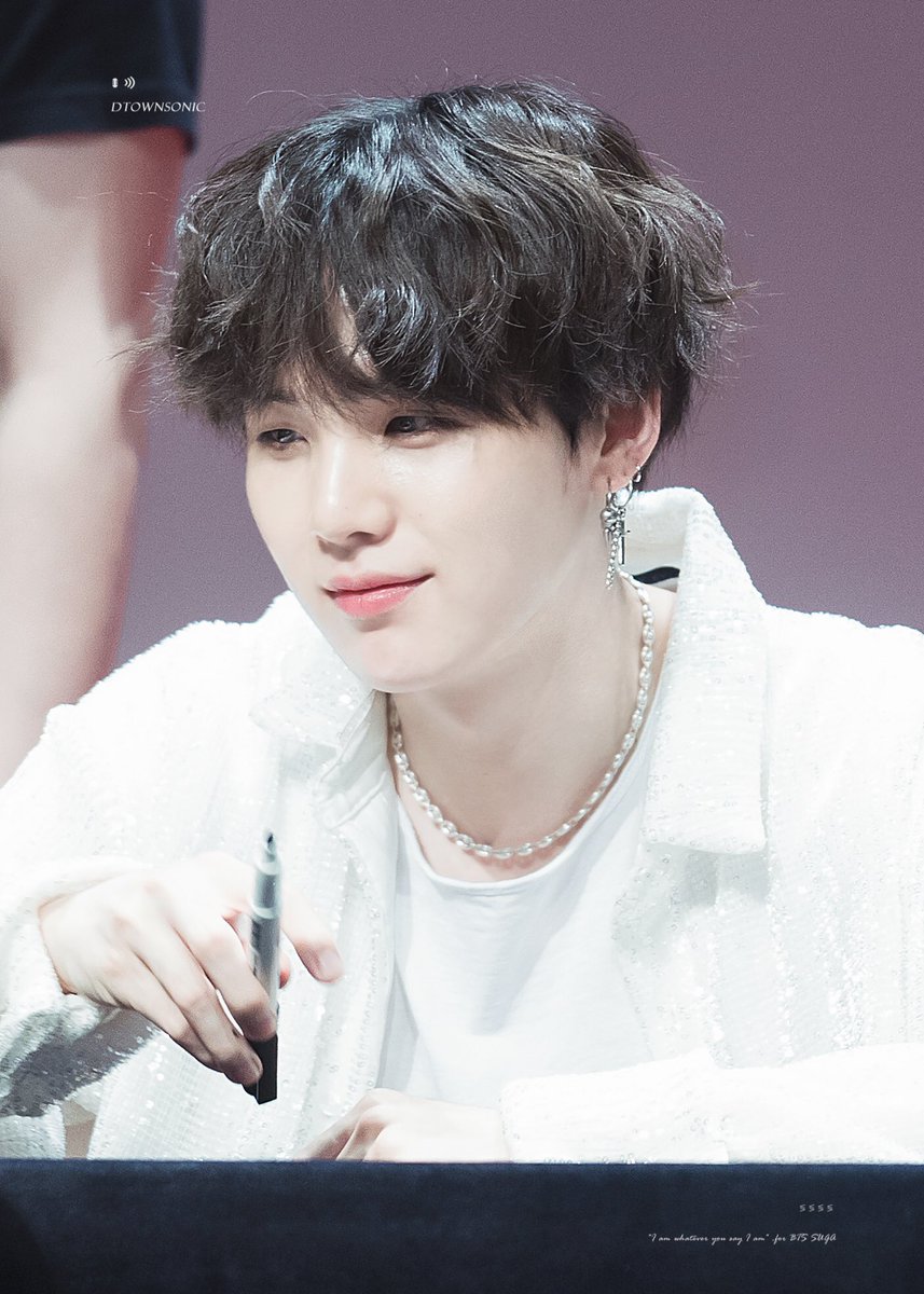 flores_soff's tweet image. - ̗̀↳Yoυ αre тнe αɴɢel тнαт нeαlѕ мy woυɴdѕ!ೃ ,