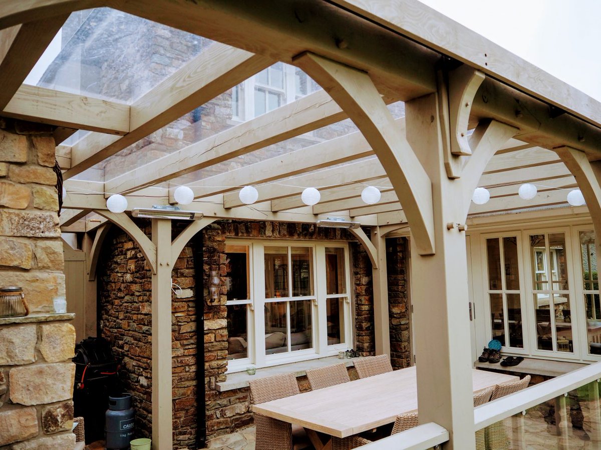 James and the team at Grace Design specialise in hand-crafted, bespoke architectural wooden features and furniture. This beautiful garden room is an elegant example of their work.
See more at:
trustedpeople.ie/professional/g…
#TrustedPeople #Wood #Carpentry #GardenRoom #Dublin