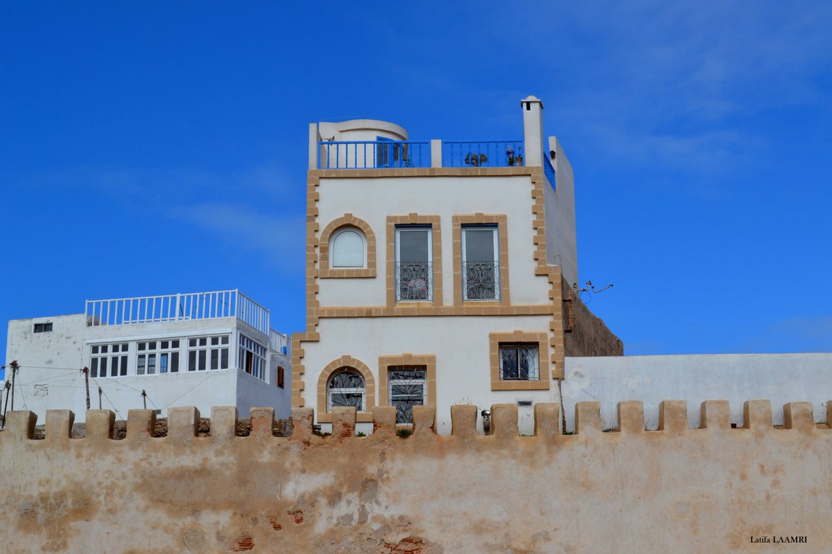 LATIFALAAMRI's tweet photo. Médina d'Essaouira, Maroc

#essaouira #Maroc #médina #afrique #africa #morocco #architecture #architecturephotography #patrimoine #Histoire #photo #photography #travel #travelphotography #Voyage #nikon #latifalaamri #mogador https://t.co/zl2lcxZ2lB