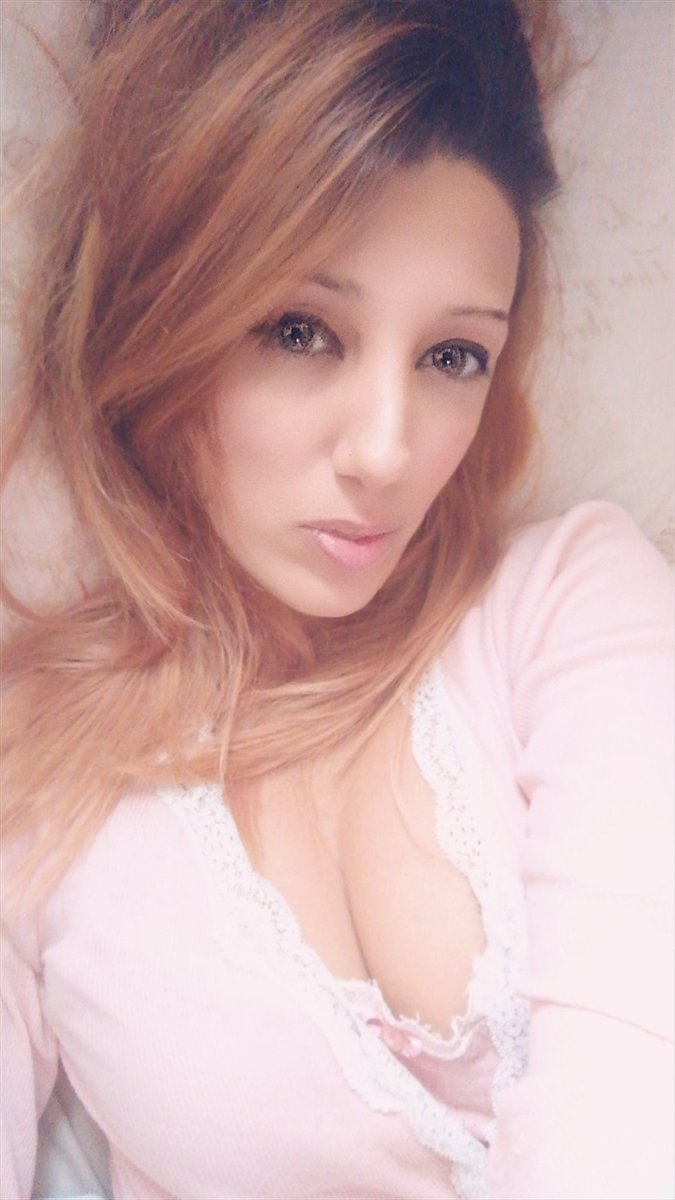 Indian_Model's tweet image. That moment, you simply get lost staring into those eyes of the one you are in love with 😍💯💖