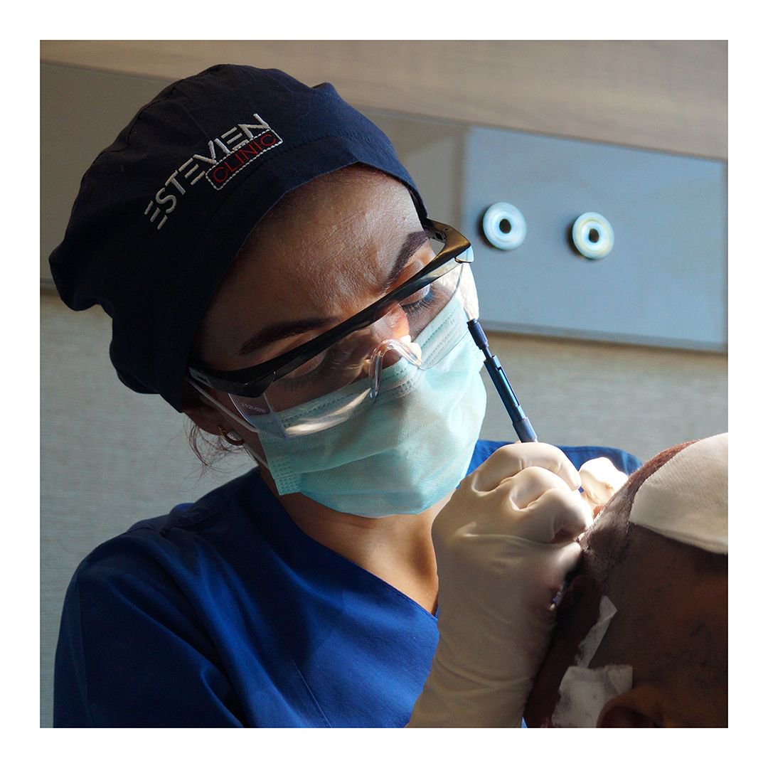 EstevienClinic's tweet photo. Hair transplantation with "Sapphire Blade" method is more healthier than normal.
Sapphire tipped blades do not disturb blood circulation and are antibacterial.
Let's decide what's best for you and make sure you get your hair back as soon as possible!
#getyourhairback https://t.co/jGTKSpG73B