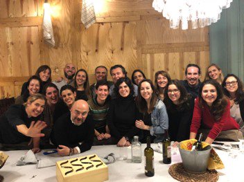 aPortadaCat's tweet photo. El #10yearschallenge ha servit per mirar enrere i recordar d’on venim.

Fa 10 anys, @aPortadaCat ja ho feia bé i ho feia saber. En aquest temps hem dit adéu&amp;hola a moltes coses, com per exemple a la nostra antiga oficina de Muntaner al traslladar-nos a Francesc Macià núm. 5. https://t.co/YF1yxnrQYz
