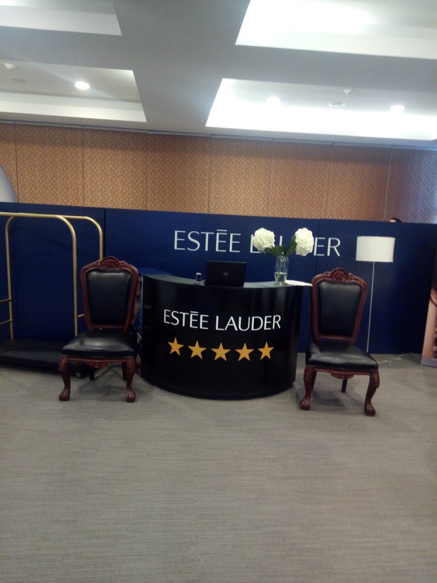 piamariana's tweet photo. #esteeteam #esteelauder https://t.co/K6VoJltxQr