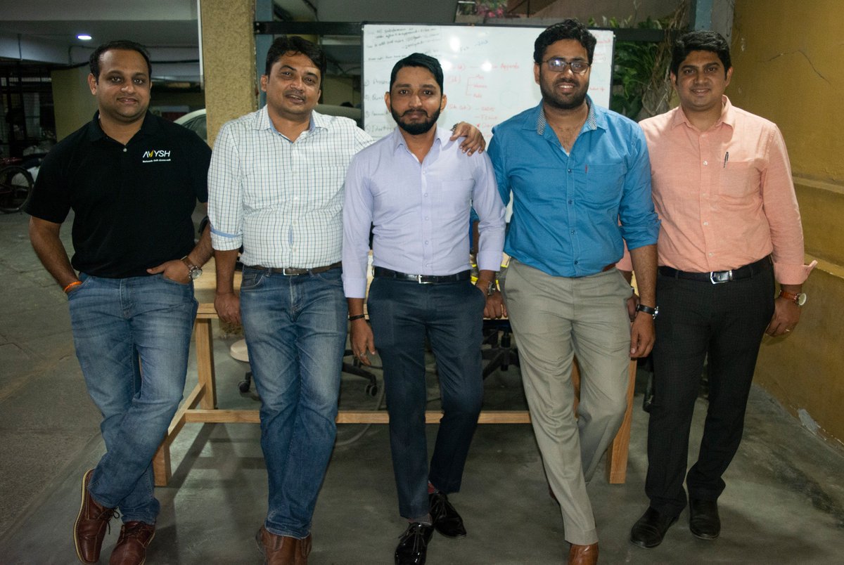 avysh_tech's tweet image. &quot;Convincing businesses to change is not an easy task. Our Business Development team is tasked with the job of getting businesses to adapt to change, keep up with the times and make their businesses relevant.
#Avysh #DigitalStore #DigitalCounter #DigitalAddress #DigitalCommerce&quot;