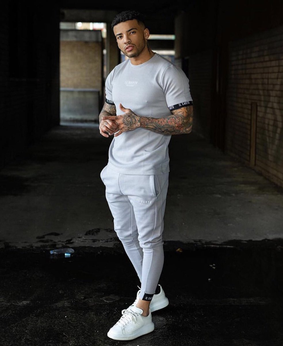 IL SARTO MILANO tweet media