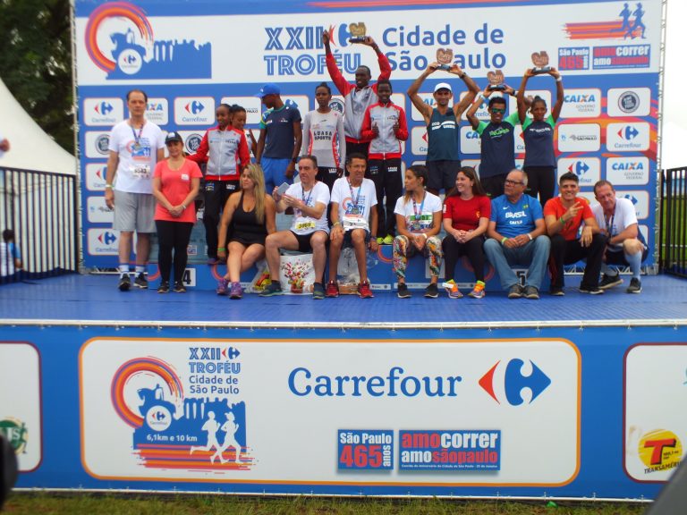 LuasaSports's tweet photo. A equipe Luasa Sports Caixa esteve na capital paulista na última sexta-feira, 25/01, e prestigiou a 22ª edição do Troféu Cidade de São Paulo, em celebração ao aniversário do município. Vencemos os 10Km masculino e feminino. Confira: https://t.co/5jx5bNCA19
#LuasaSports https://t.co/wixnWc4Rp8