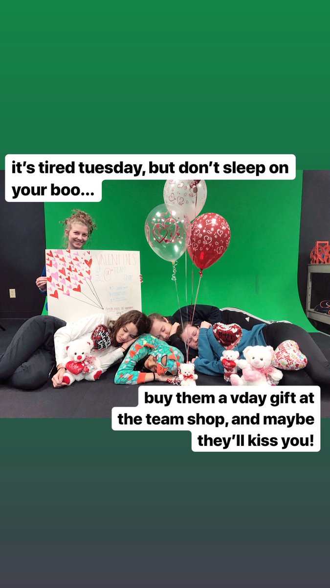 RMLinkCrew's tweet photo. Valentine’s Day gifts on sale now in the Team Shop! Stop by today! @RMTeamShop1 #buyyobooabear #spreadthelove #treatyobae #relationshipgoals https://t.co/IxSK6tzwtv