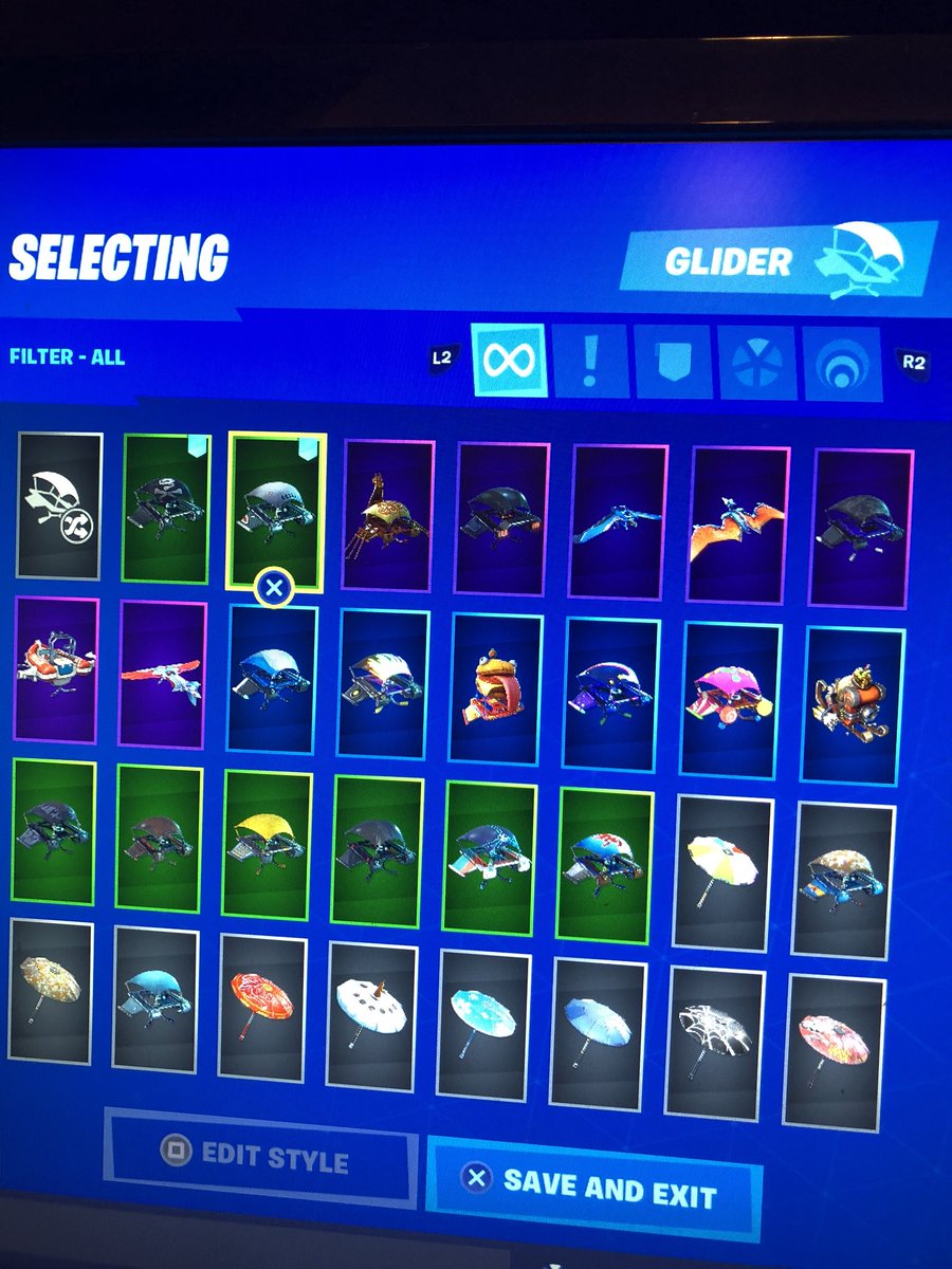AccountsStevens's tweet photo. Fortnite accounts for sale dm me for more info! https://t.co/YOtgGLzIlG