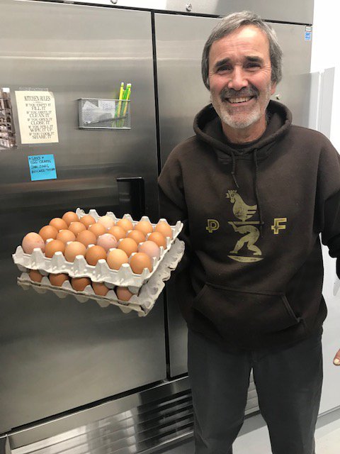 lesliecoffeeco's tweet photo. happy kansas day! 🌻 we source many of our ingredients from local vendors including milk from @hildebrandfarmsdairy, bread from @crustandcrumb, eggs from @philsfarm and preserves from @steves_jams_and_jellies 🍞🍳 #shoplocal #supportlocalanything #kansasday https://t.co/9HWxwucOG5