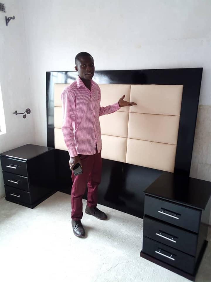 ONyazvigo's tweet photo. The furniture in every room in your house should reflect who you are.For  all your sofas, bedroom suites, autumn stools ,bean bags, tables please contact  +263 777 908 024. Please support my hustle😀 https://t.co/6GxJuEGF40