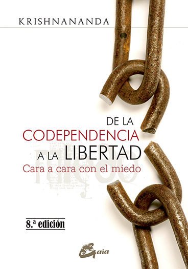 efren_poveda's tweet photo. I’ve been nominated by lovely @peterrwilson1 to do the challenge of #7Books. Picture of a book you love every day for 7 days - no explanations, and nominate someone else to take it each day. #Day5 is #FaceToFaceWithFear by #Krishnananda, and I nominate @LadyLibrera. https://t.co/VrDnNpFQWy