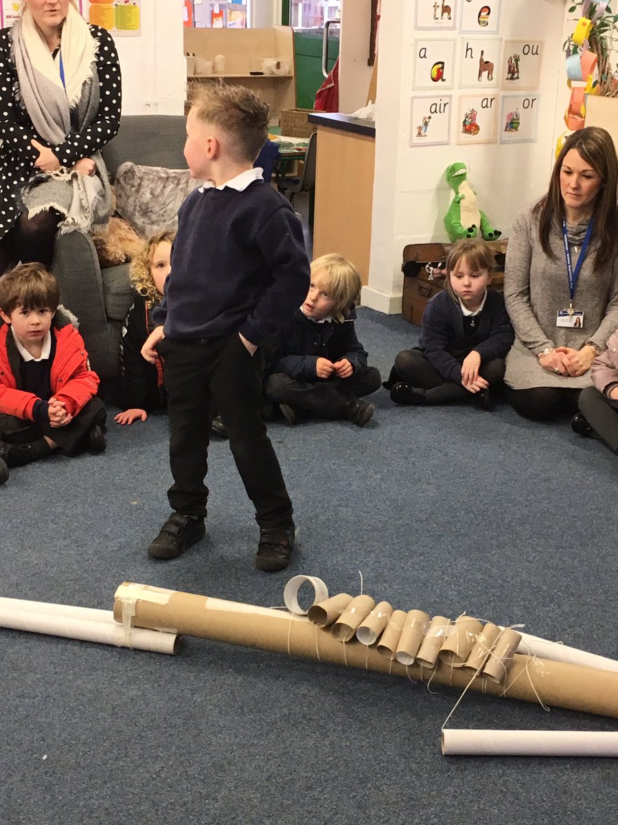 hannahkirk84's tweet image. Look at this dinosaur skeleton. We collaborated really well to make it! Well done! #eyfs  #colloborating #teamwork #dinosaurs #pbl