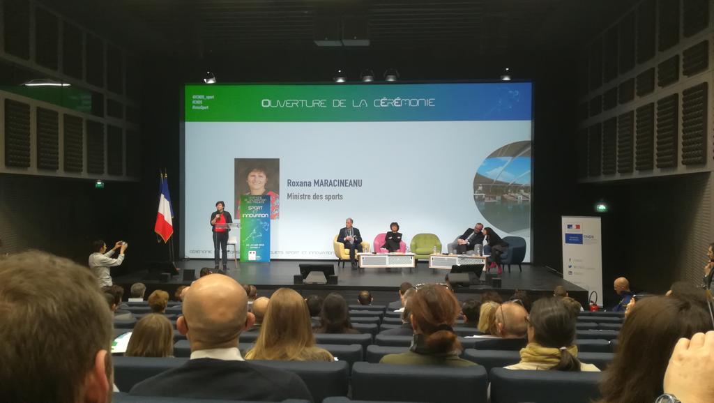 La ministre des sports évoque le pari de l'héritage dans l'offre de pratiques sportives <a href="/Sports_gouv/">Ministère des Sports 🇫🇷</a>. @laFSCF au cœur de la multi-activités au service de la société #sport #inclusion #educpop @CNDS_sport #sportetinnovation