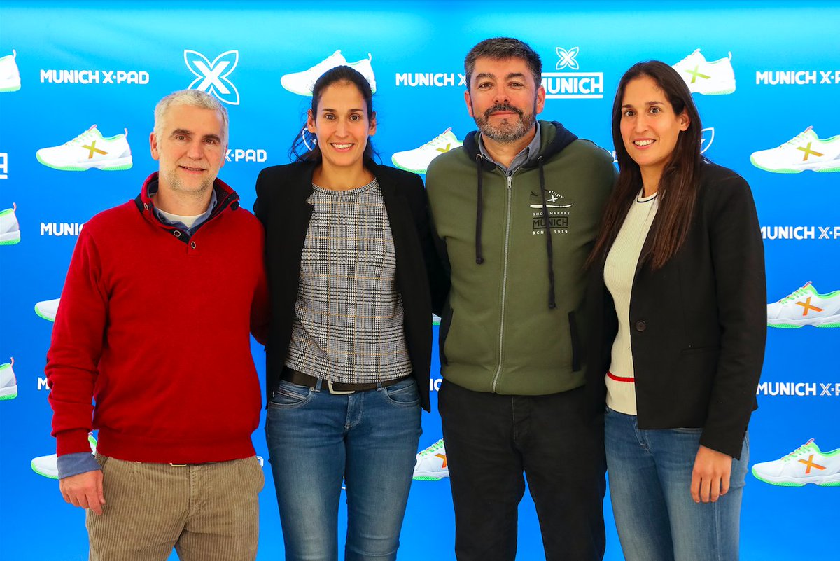 ¡Bienvenidas a la familia <a href="/munichsports/">MUNICH Sports</a>, <a href="/GemelasAtomikas/">GemelasAtomikas</a>! <a href="/MapiSAlayeto/">Mapi Sánchez Alayeto</a> y <a href="/majosalayeto/">Majo Sánchez Alayeto</a> competirán en el <a href="/WorldPadelTour/">World Padel Tour</a> con las #OXIGEN, nuestra nueva apuesta en la colección #padel. #gemelasXpad