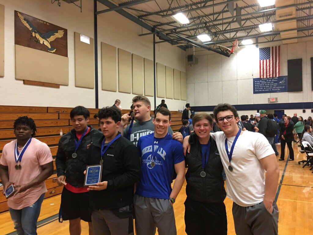 Needville Powerlifting tweet media