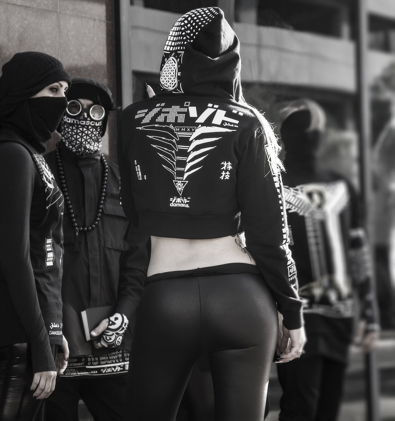 Damascus apparel deals