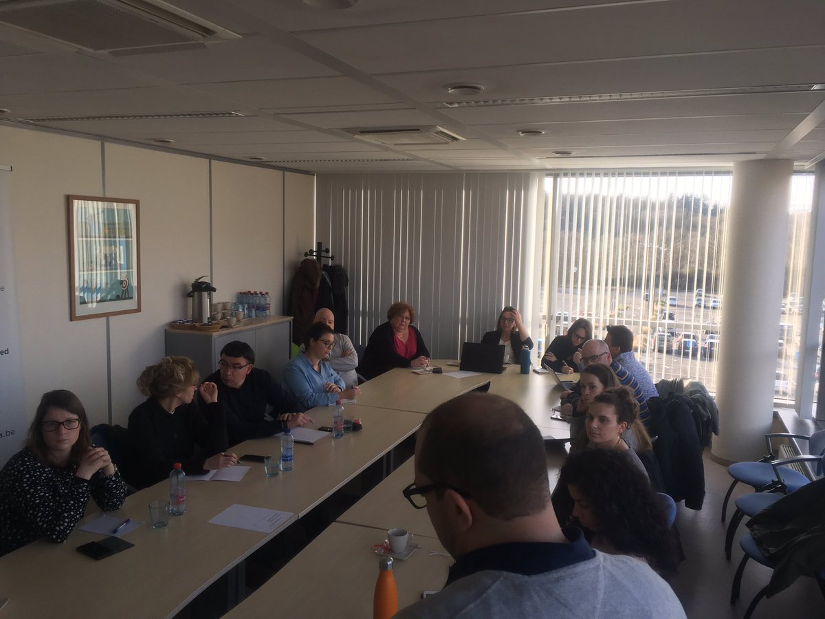 Les efforts des gestionnaires des réseaux sociaux de l’Awex vont être récompensés #awex #awexSNawards