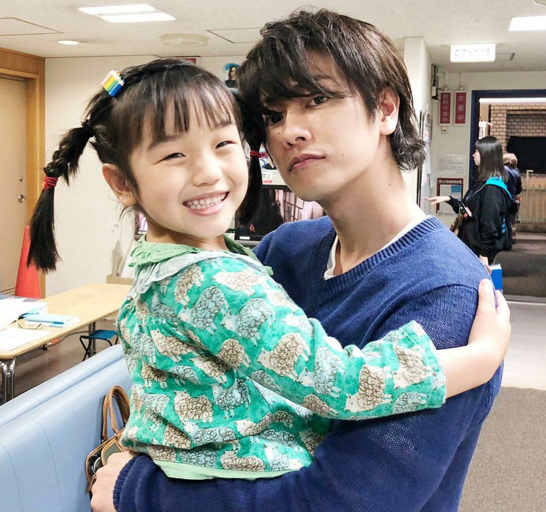 山崎莉里那 山崎莉里那