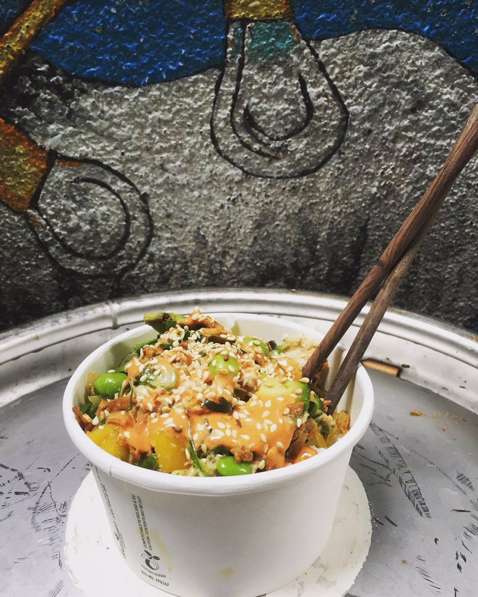 MakiSushiRolls's tweet photo. POKÉ bowl. #spicycrab a la carte. 🤤 #makisushirolls @EnglishMarket https://t.co/2HbC1aFBz2