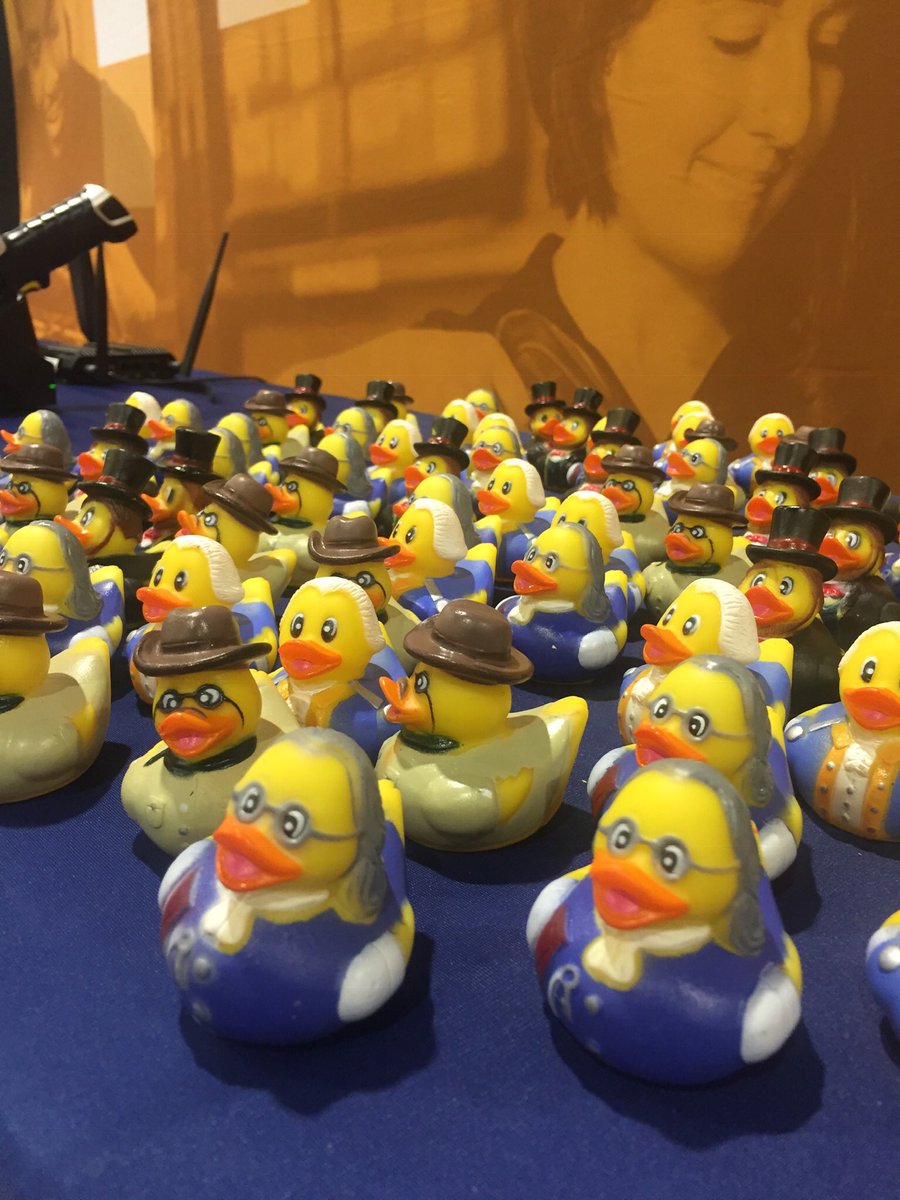 costa_jl's tweet photo. @ZebraTechnology and @BarcodingInc starting strong in #WashingtonDC #presidentialducks #selfieswithGeorge #supplychaingeek @MattCunningha12 @ShaneBarcode https://t.co/3cJXC7YeyR