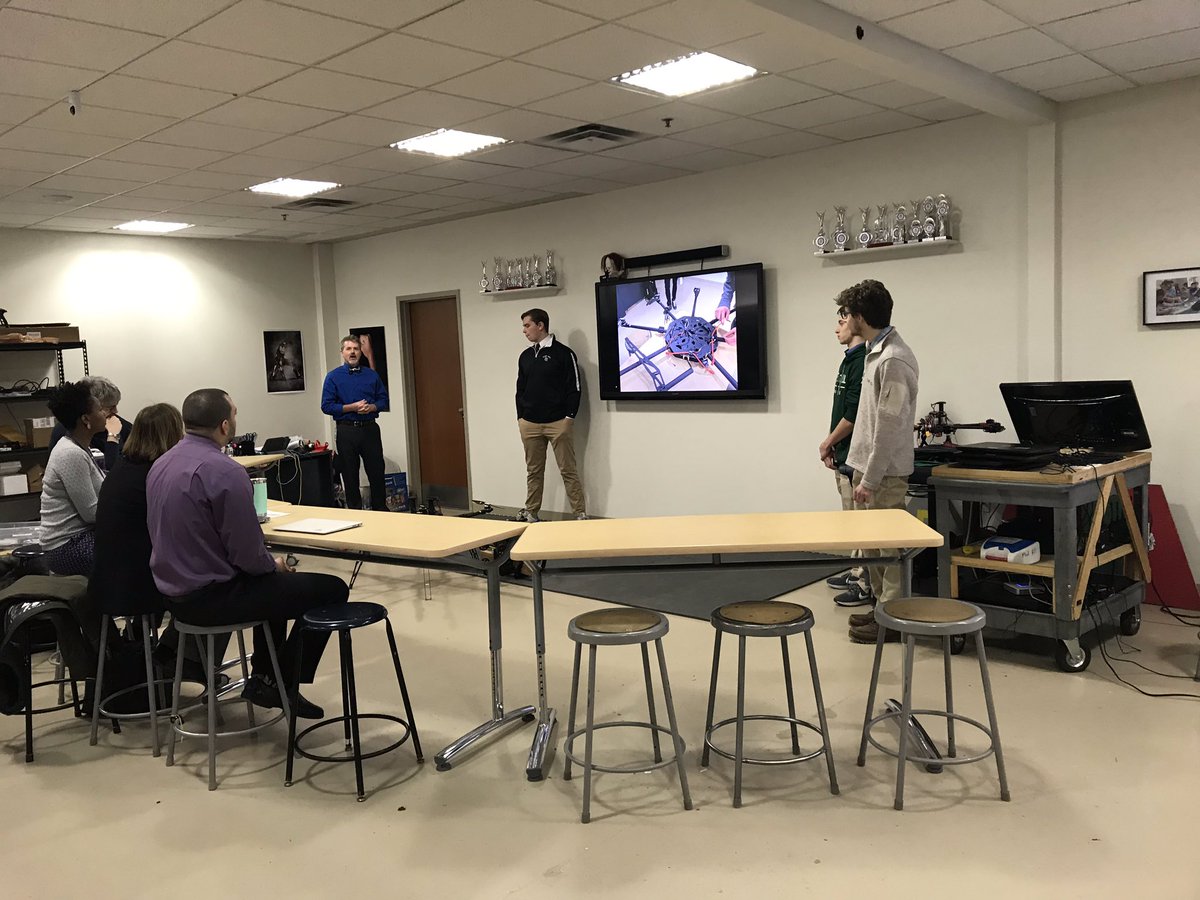 Great morning of in-house PD with special thanks to <a href="/MrShakedown/">Mark</a>. Our own @lisahawaii presented about VR/AR and our SUAS student leaders presented about learning through failure.