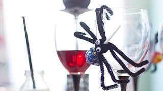 Tut0Tube's tweet image. Just Pinned to Fête &amp;amp; événement: VideoTuto - Déco Halloween : Sucettes araignées  #araignees #halloween #sucettes Déco Halloween : Sucettes araignées bit.ly/2B84LAQ bit.ly/2TlpBUz